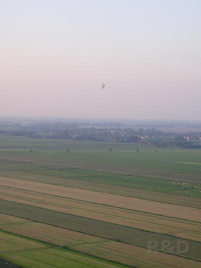 Ballonvlucht 24 mei 2007 (42).JPG